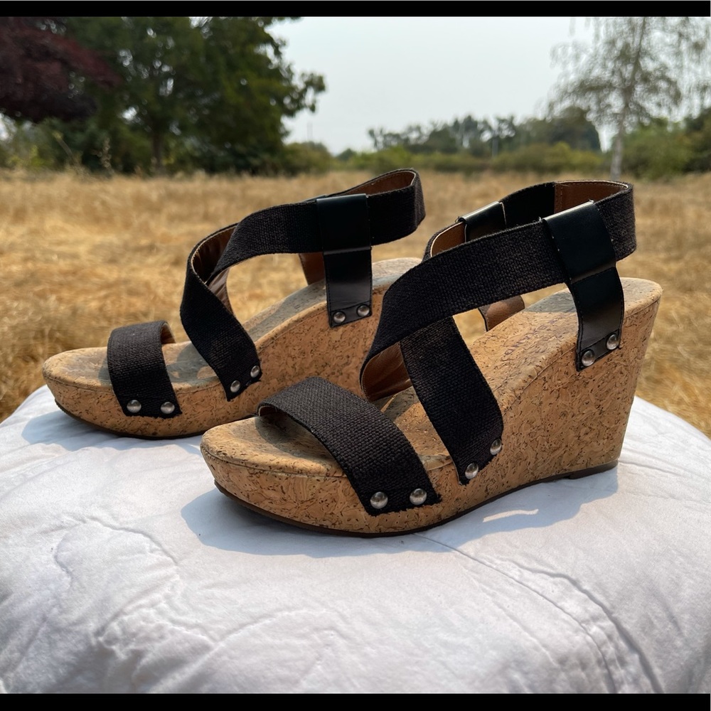 Lucky Brand cork wedge sandals size 8